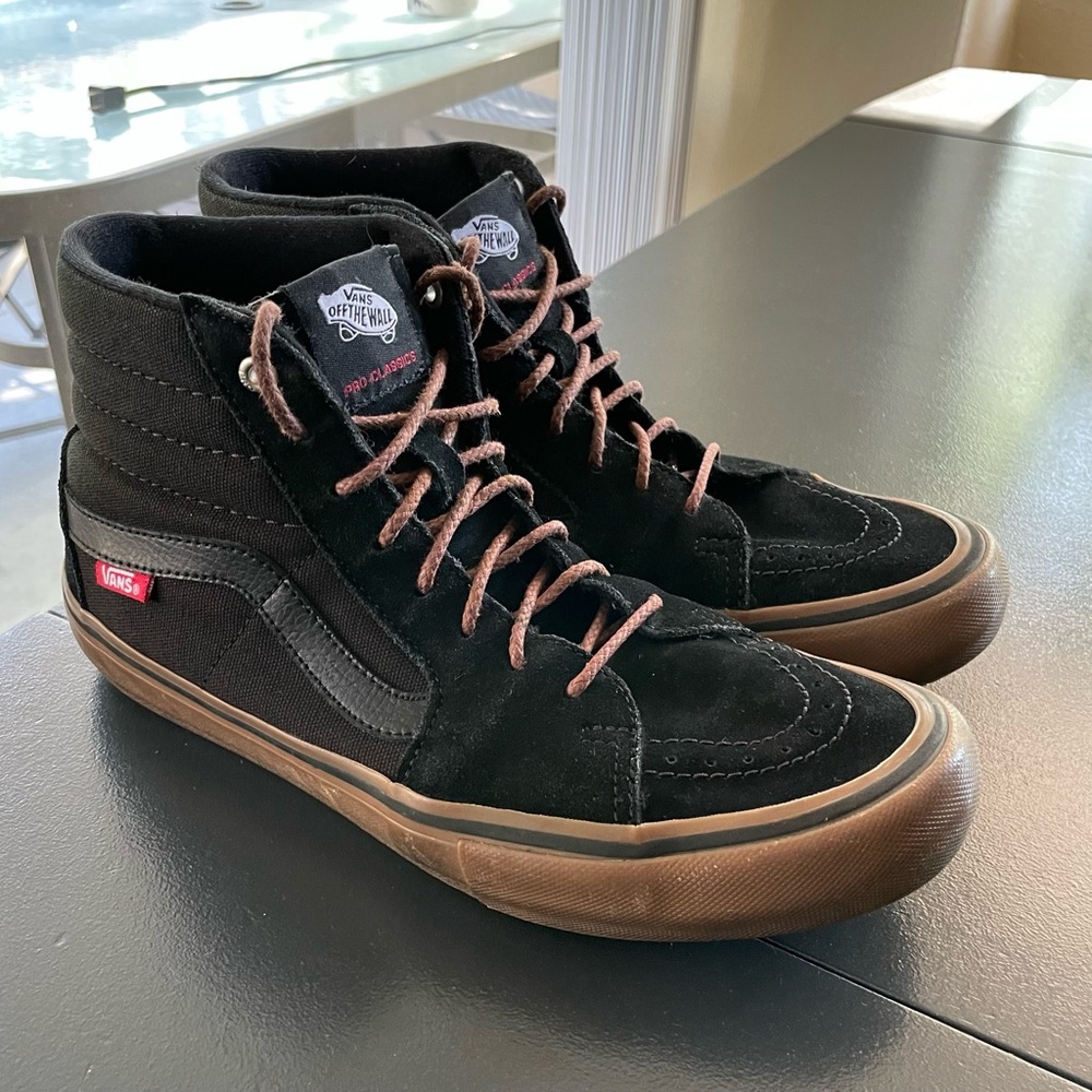 Men’s high top vans